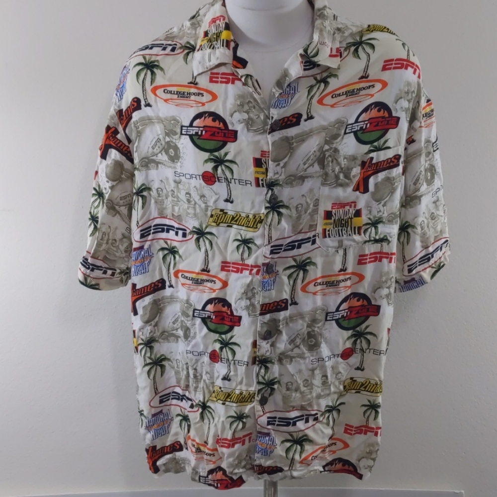 Mens ESPN Sports button up short sleeve shirt XL
